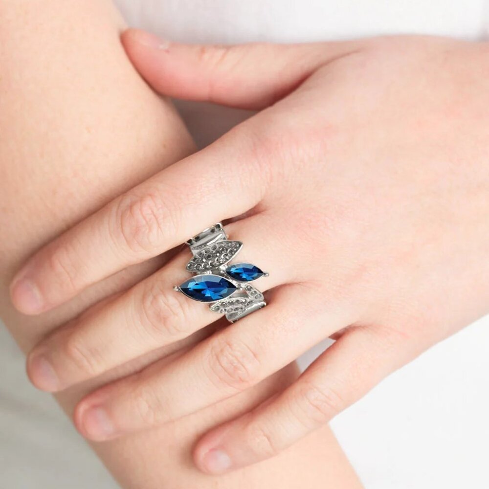 Paparazzi Jewelry Accessories - Stay Sassy - Blue Ring - Vintage